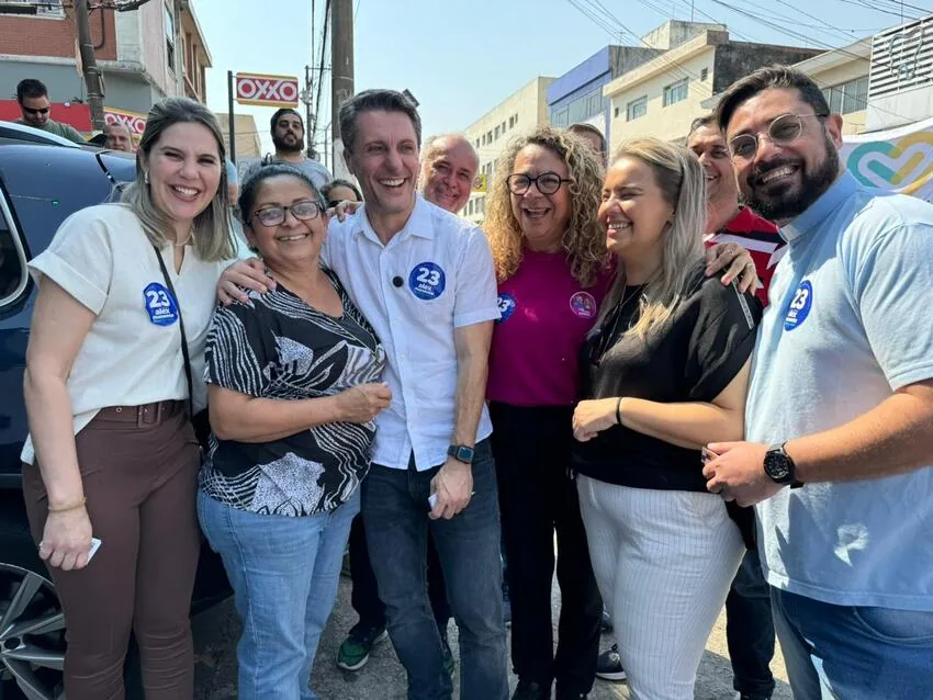 Alex manente e esposa
