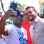 Ao lado de Paulo Serra, Gilvan visita feiras livres e festival no Parque Ipiranguinha