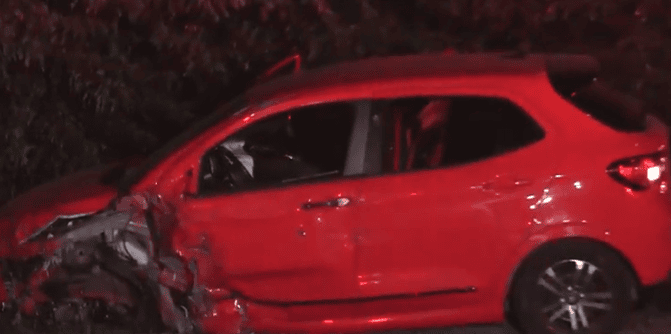 carro roubado e batido