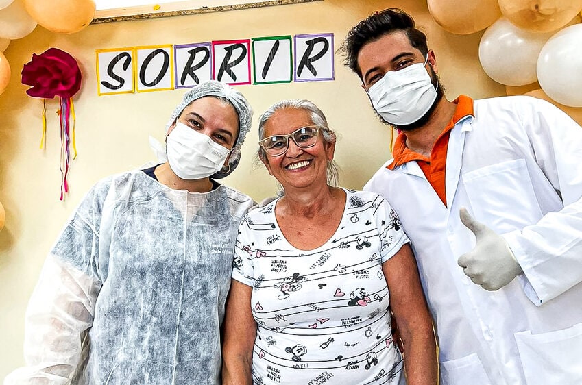 Prefeitura de São Bernardo beneficia 2.100 pacientes com próteses dentárias