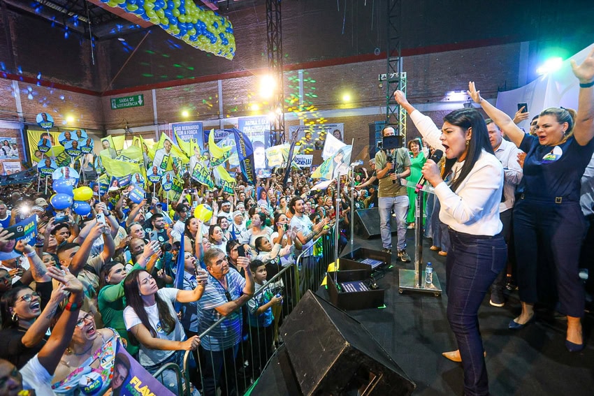 Flávia Morando cresce e aparece na 1ª posição em pesquisa encomendada pela Record
