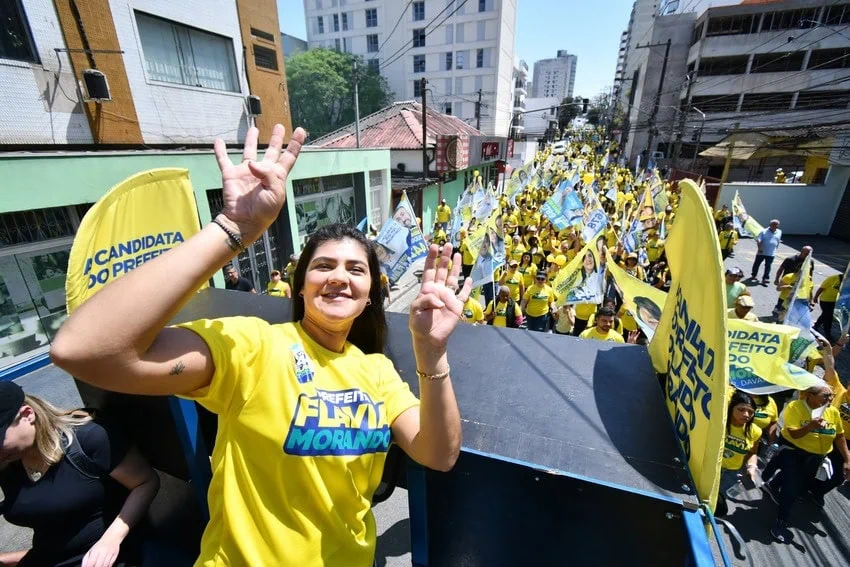 Flávia Morando
