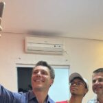 Alex Manente visita empresa no Nova Petrópolis e fala de oportunidades para jovens