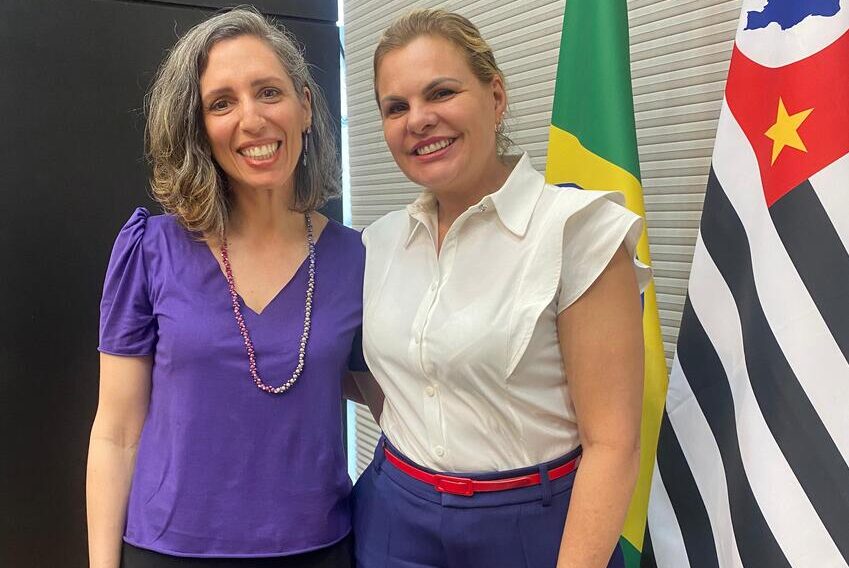 Presidente Carla Morando anuncia que está no ar site CPI das Empresas de Telecomunicações para consumidor fazer denúncias sobre operadoras