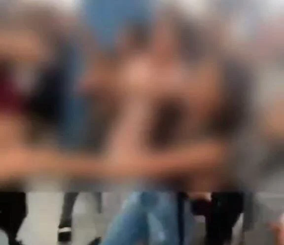 briga na escola