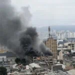 Incêndio atinge famoso shopping de comércio popular no Brás