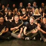 Com intervenções e participações especiais, Big Band Salada Mista se apresenta no Teatro Santos Dumont nesta quinta