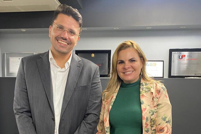 Deputada Carla Morando discute com secretário Rafael Benini próximas etapas para implantação da Linha 20 do Metrô