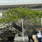 caminhão invade INSS