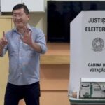 Taka Yamauchi vota no segundo turno em dia que promete ser histórico para Diadema