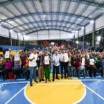 Prefeito Orlando Morando entrega 258 escrituras no Parque dos Químicos, região do Grande Alvarenga