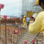 trabalhador em obra