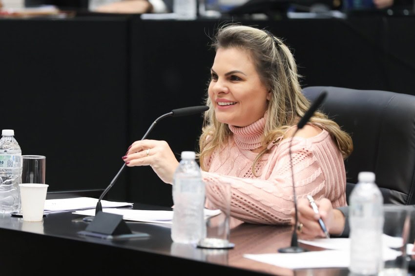 Emenda à LOA protocolada pela Deputada Carla Morando destina R$ 10 milhões para as obras de implantação da Linha 20 Rosa do Metrô