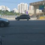 Carro na contramão