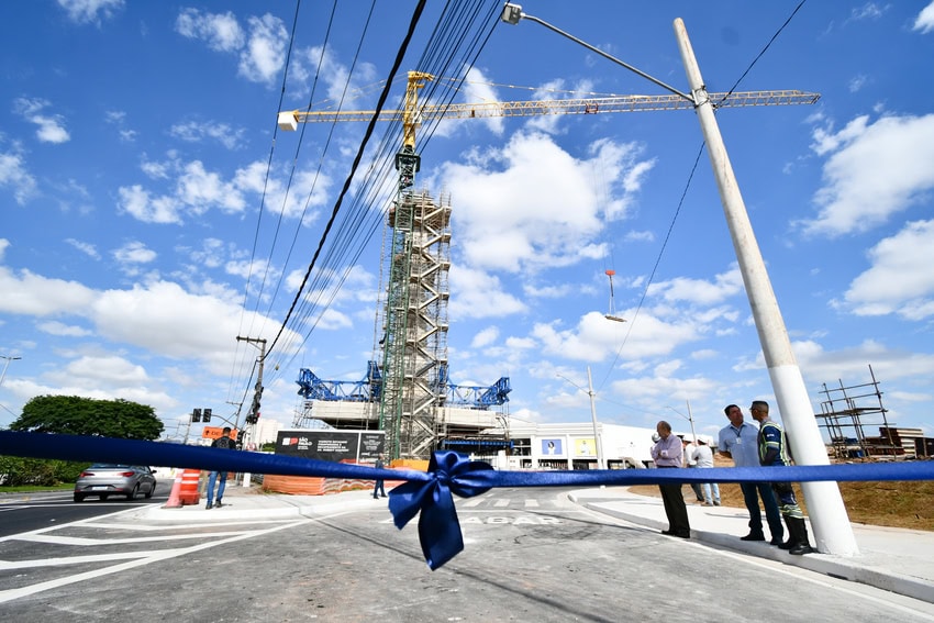 Prefeito Orlando Morando inaugura ligação viária entre Av. Piraporinha e Corredor ABD
