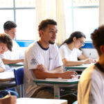 alunos em sala de aula