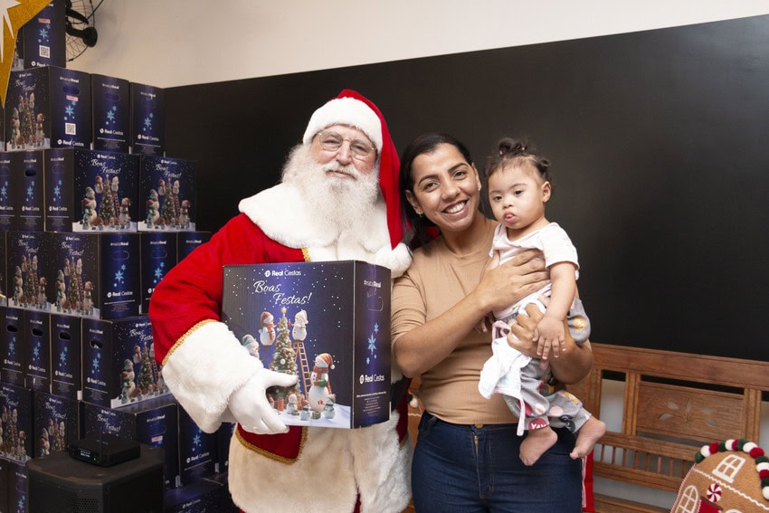 APAE Santo André promove Natal solidário com entrega de 500 cestas de Natal