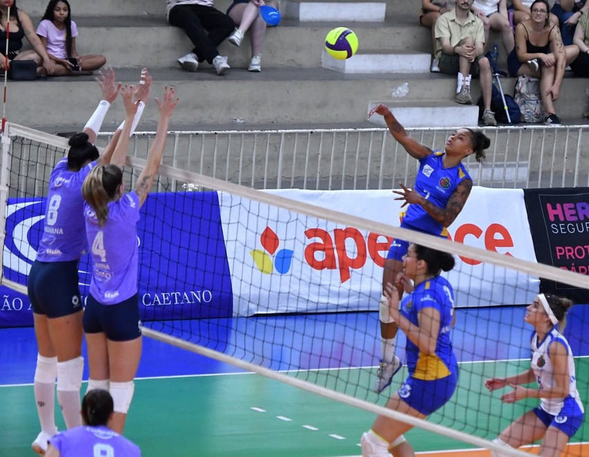 equipe vôlei de são caetano