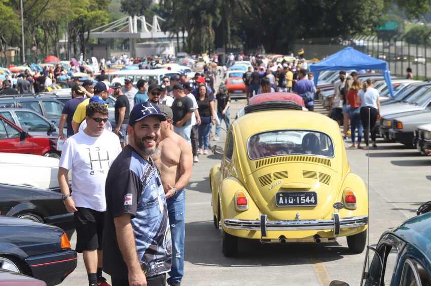 Último maior encontro de carros clássicos será realizado no pátio da Volkswagen