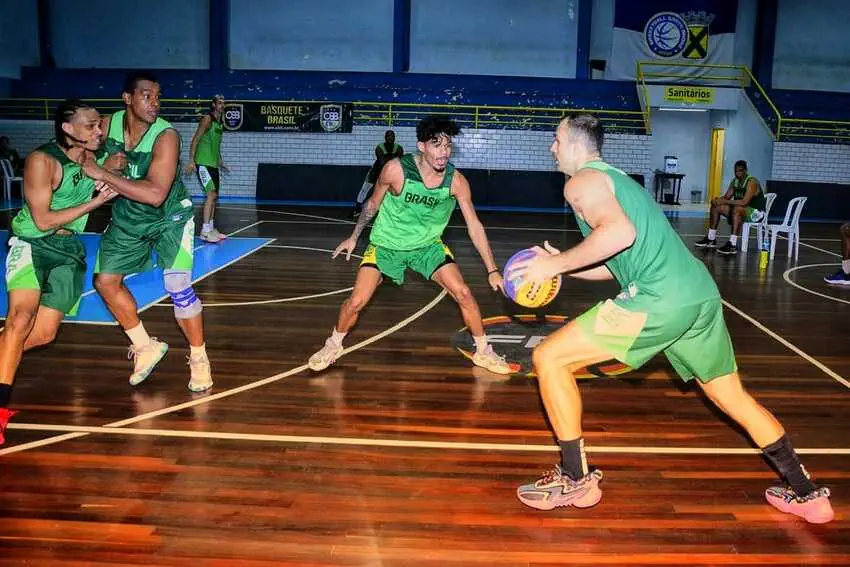 Seleção Brasileira de Basquete 3x3 treina em Santo André para campeonato internacional