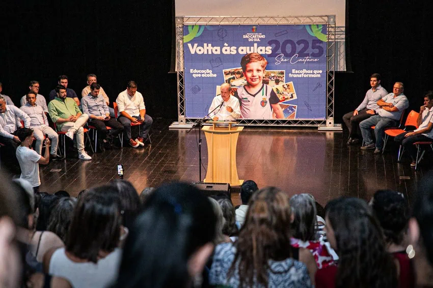 Tite e professores