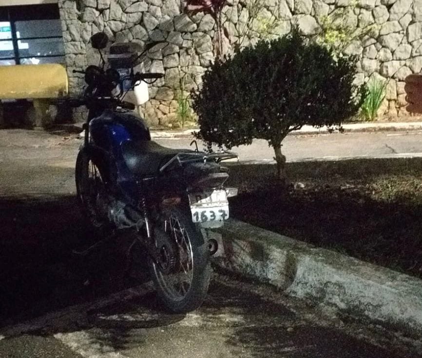 GCM de Ribeirão Pires detém dois menores de idade com moto adulteradaGCM de Ribeirão Pires detém dois menores de idade com moto adulterada