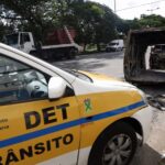 carro abandonado