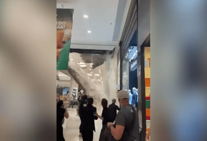 Parte do teto do Shopping Center Norte desaba na capital