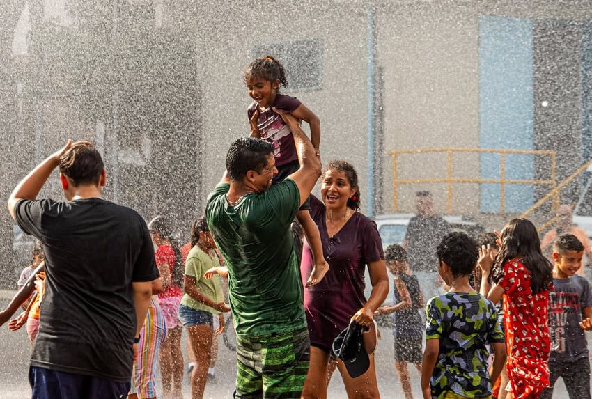 Até quarta, calor intenso exige cuidado redobrado com hidratação e exposição ao sol