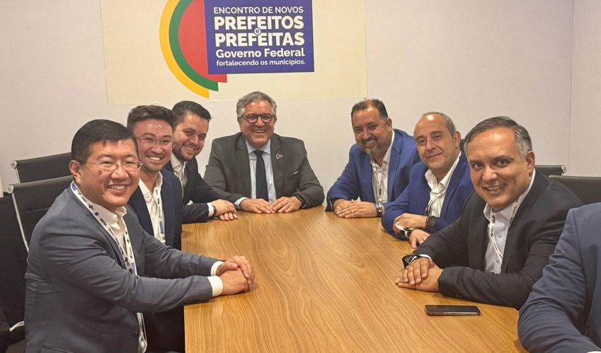 guto volpi e cinco prefeitos do ABC