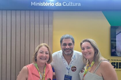 secretária Rosi