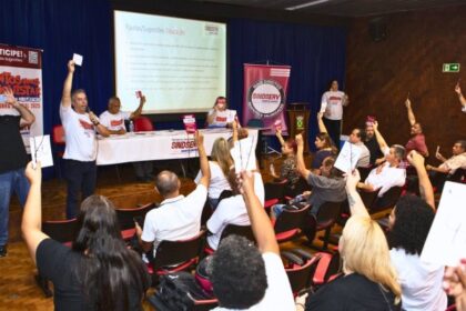 Servidores de Santo André aprovam pauta de reivindicações da Campanha Salarial 2025