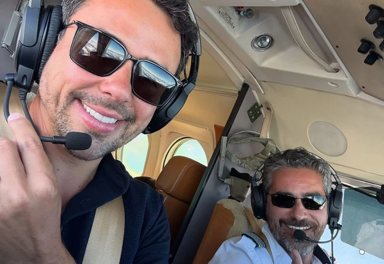 Márcio Louzada Carpena, dono da aeronave, e o piloto Gustavo Medeiros
