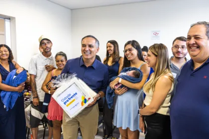 Entrega de kits maternidade para mães reforça humanização no Hospital da Mulher de São Bernardo
