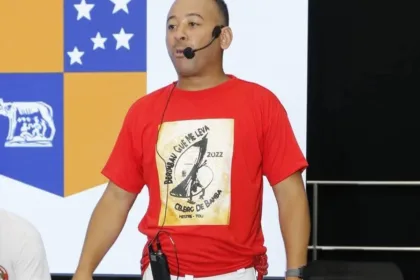 mestre Toli