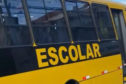Funcionários da Diastur fazem greve e crianças ficam sem transporte escolar em SBC