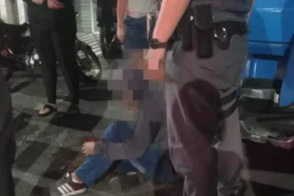 ladrão agredido e preso