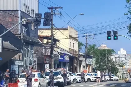 Acidente de moto em SBC: garupa morre no hospital; gêmeas estão internadas, uma delas na UTI