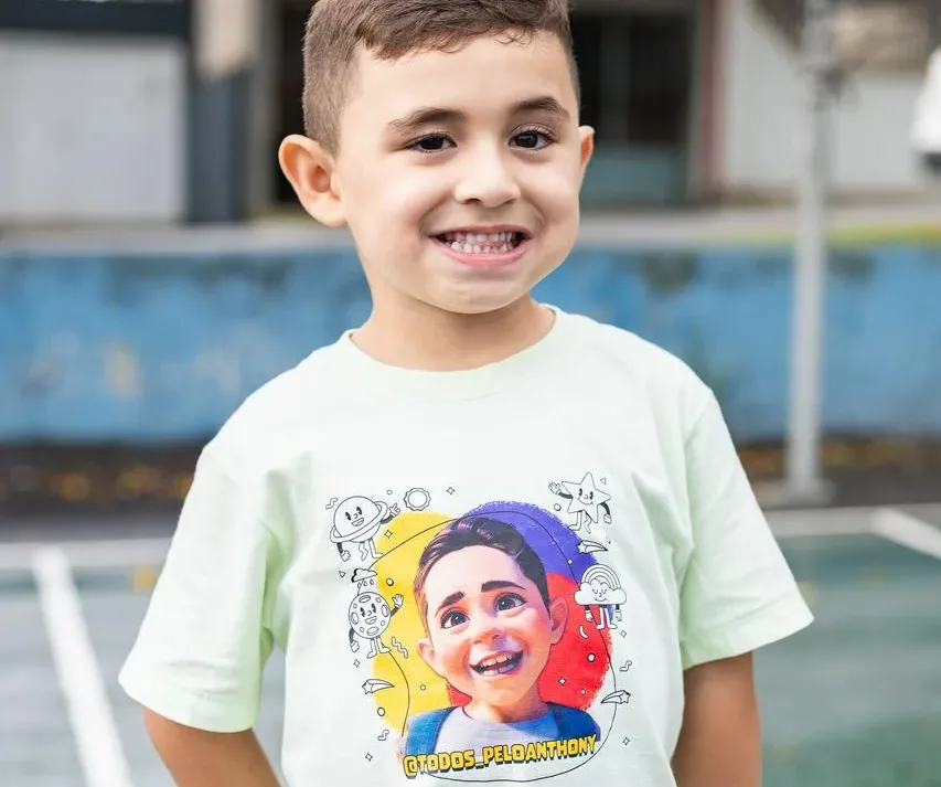 Anthony foi diagnosticado com Distrofia Muscular de Duchenne (DMD) uma doença neuromuscular genética que afeta os movimentos do corpo