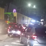 Em São Bernardo, entrada de caminhões na Agesbec trava trânsito