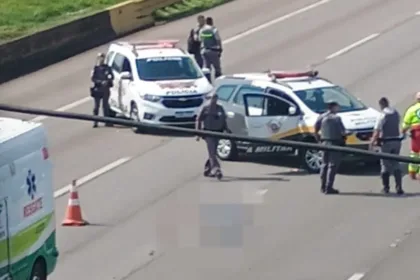 Homem morre atropelado na Rodovia dos Imigrantes