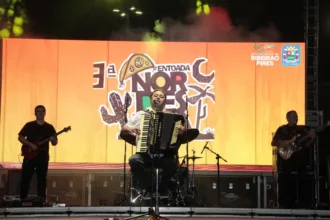 Primeiro dia da Entoada Nordestina de Ribeirão Pires traz show de Enok Virgulino