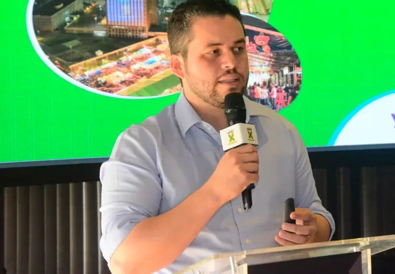 prefeito Gilvan Júnior