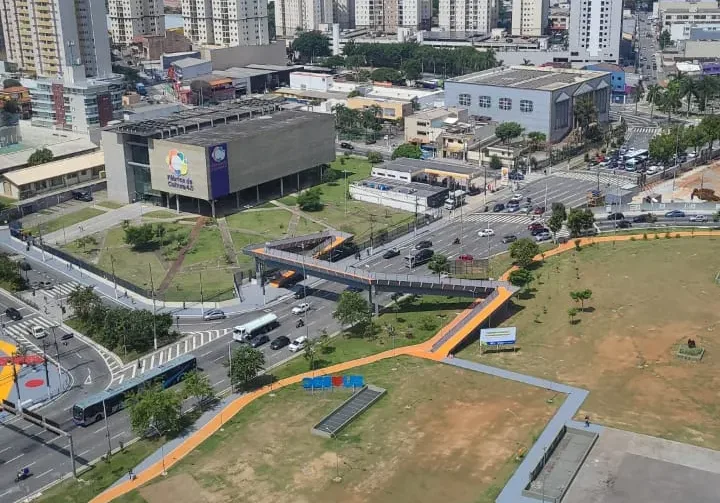 Passarela do Paço é entregue revitalizada