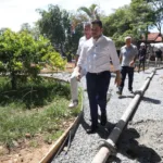 prefeito de Santo André, Gilvan, realizou, nesta quarta-feira (5), uma série de vistorias em obras que estão em andamento pela cidade