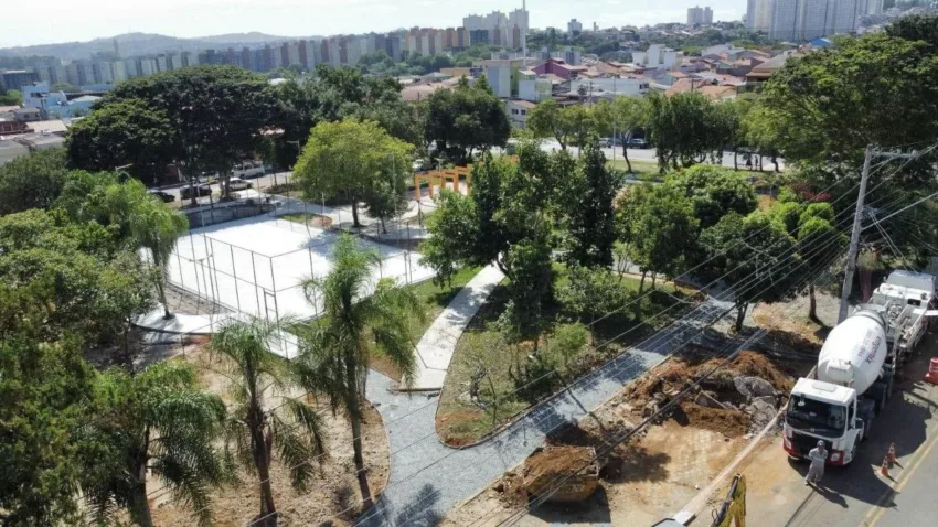 Gilvan acompanha obras em Santo André, com vistorias no Parque Marajoara e Recreio da Borda do Campo