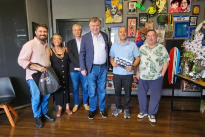 Guto Volpi recebe visita do secretário de Estado dos Direitos da Pessoa com Deficiência