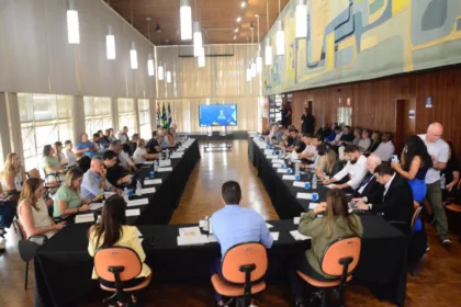 Gilvan reúne secretários e planeja entregas para o aniversário de Santo André