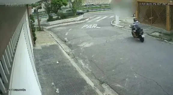 Detento em saidinha rouba moto no Baeta, foge, mas é preso pela PM em S.Bernardo