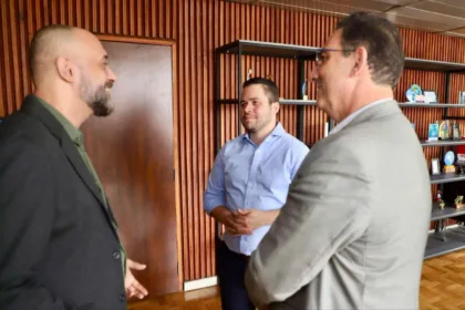 Gilvan recebe superintendente do Iphan, que confirma R$ 12,5 milhões para a Vila de Paranapiacaba